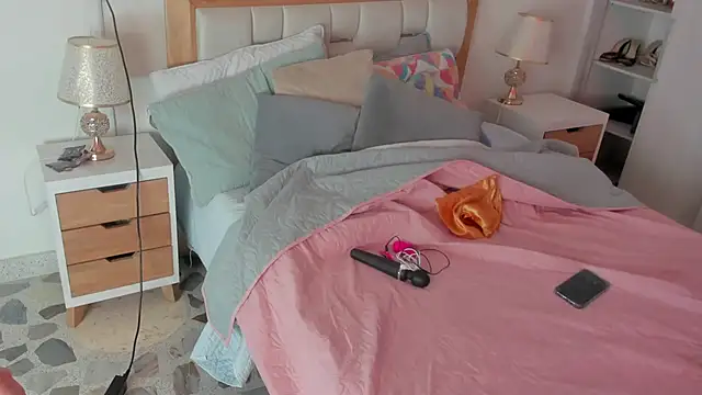 elena mature online show from 10-25-25, 07:14