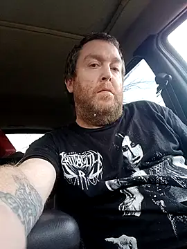 Snapshot of shadyem chatting on 03-24-26, 10:43 shadyem online show from 03-24-26, 10:43