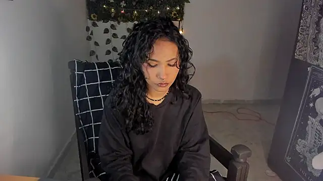 Mary Rosse1 online show from 10-15-25, 07:22