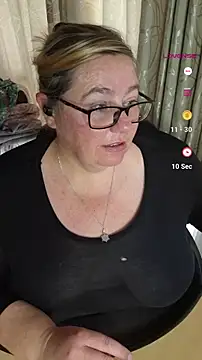 Iceprincess2bad4u online show from 09-20-25, 06:07