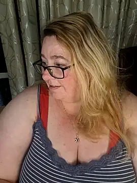 Iceprincess2bad4u online show from 03-18-26, 06:09