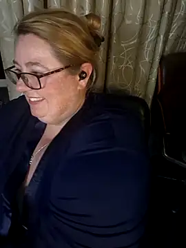 Iceprincess2bad4u online show from 03-12-26, 06:12