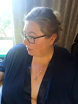 Iceprincess2bad4u online show from 02-08-26, 05:27