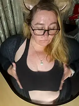 Iceprincess2bad4u online show from 11-03-25, 06:11