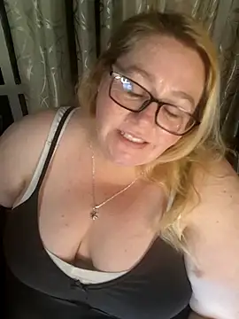 Iceprincess2bad4u online show from 02-09-26, 06:17