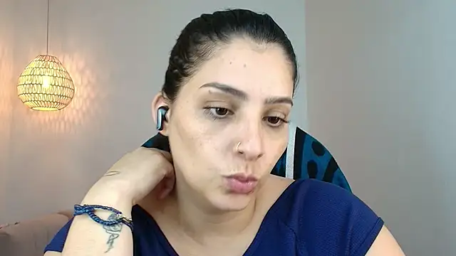 Snapshot of YummyAnna_ chatting on 05-06-26, 07:40 YummyAnna online show from 05-06-26, 07:40