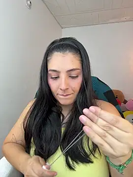 YummyAnna  online show from 01-14-26, 07:28