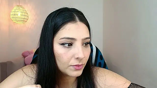 YummyAnna  online show from 02-17-26, 08:17