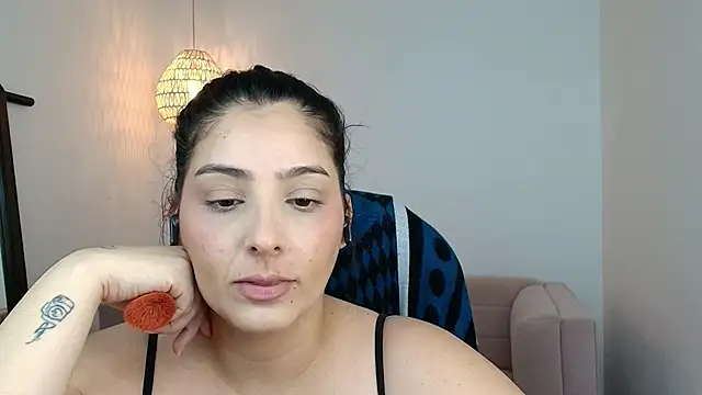 YummyAnna  online show from 02-25-26, 03:23