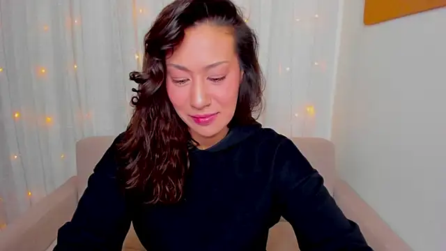 Snapshot of FieryHeart chatting on 02-21-26, 05:59 FieryHeart online show from 02-21-26, 05:59