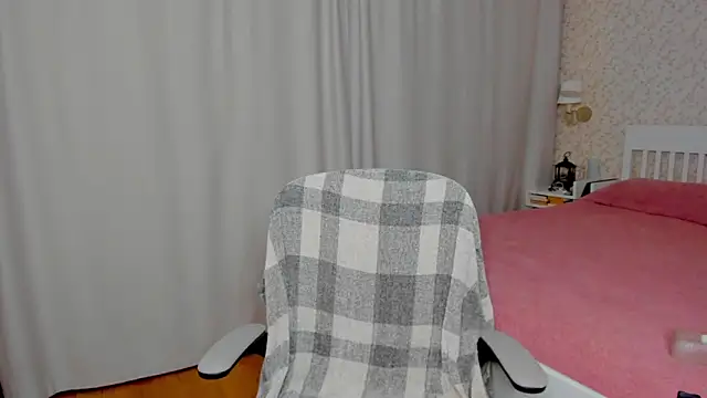 Snapshot of FieryHeart chatting on 02-19-26, 03:09 FieryHeart online show from 02-19-26, 03:09