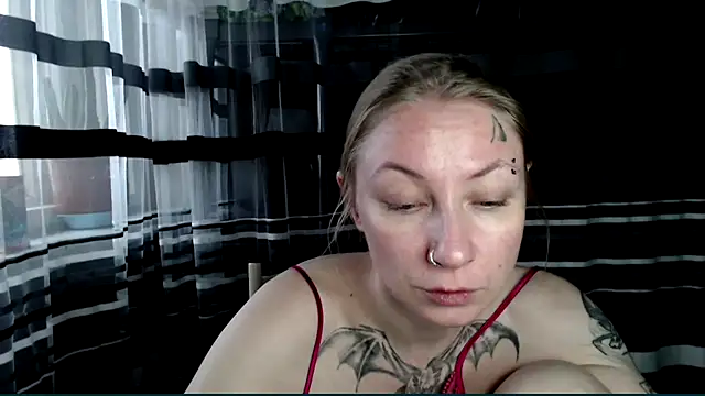 cold lollipop online show from 11-20-25, 07:20