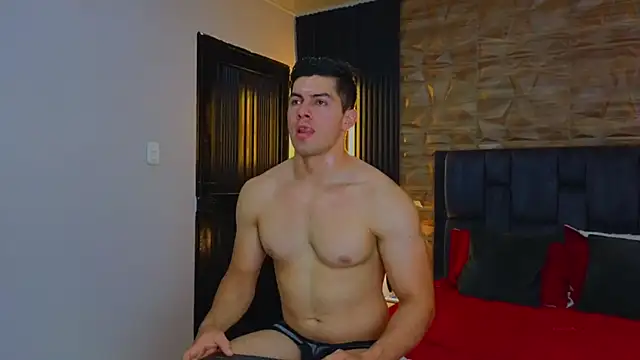 FelipeAndMarcello3 online show from 03-22-25, 07:53