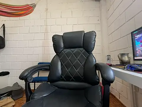 Max TheHorseDick online show from 12-14-25, 03:50