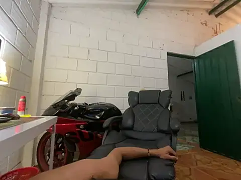 Max TheHorseDick online show from 11-12-25, 02:15