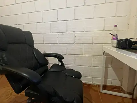 Max TheHorseDick online show from 03-11-26, 06:02