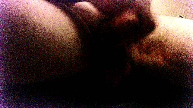 Snapshot of SDtinycok chatting on 10-31-25, 02:08 SDtinycok online show from 10-31-25, 02:08