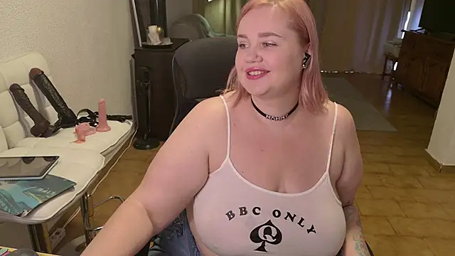 MargotGrey online show from 11-29-25, 01:11