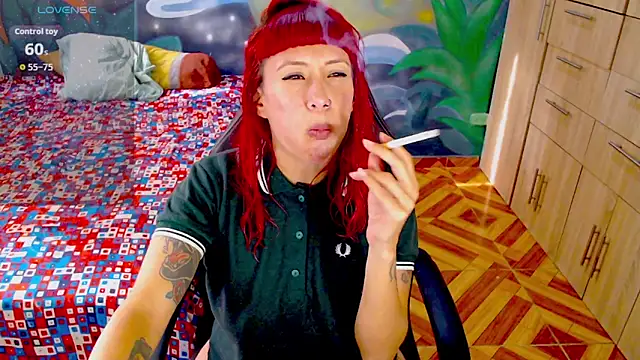 Eimy lorens online show from 10-19-25, 08:55