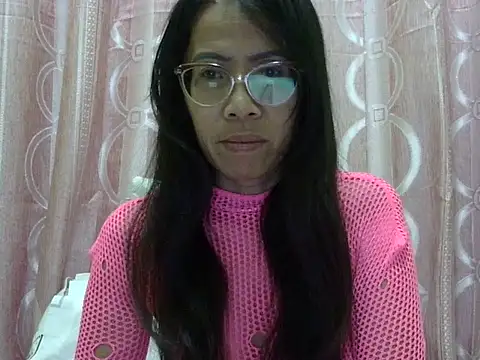 Snapshot of Tinderella chatting on 05-28-26, 08:59 Tinderella online show from 05-28-26, 08:59