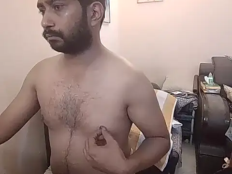 Snapshot of redvelvet_4 chatting on 10-29-25, 08:46 redvelvet 4 online show from 10-29-25, 08:46