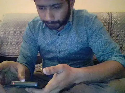 Snapshot of redvelvet_4 chatting on 02-12-25, 02:10 redvelvet 4 online show from 02-12-25, 02:10