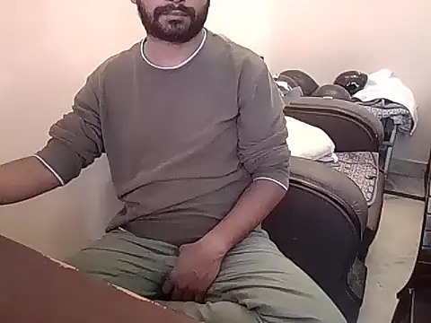 Snapshot of redvelvet_4 chatting on 10-02-25, 05:44 redvelvet 4 online show from 10-02-25, 05:44