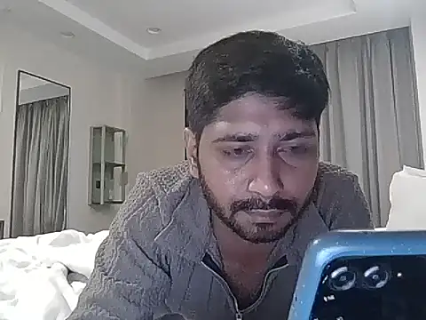 Snapshot of redvelvet_4 chatting on 10-11-25, 08:32 redvelvet 4 online show from 10-11-25, 08:32