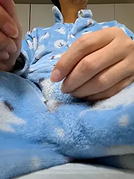 Ssk10N online show from 12-22-25, 09:09