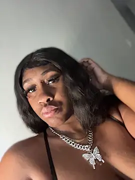 Foreignthababyy online show from 04-13-26, 06:34