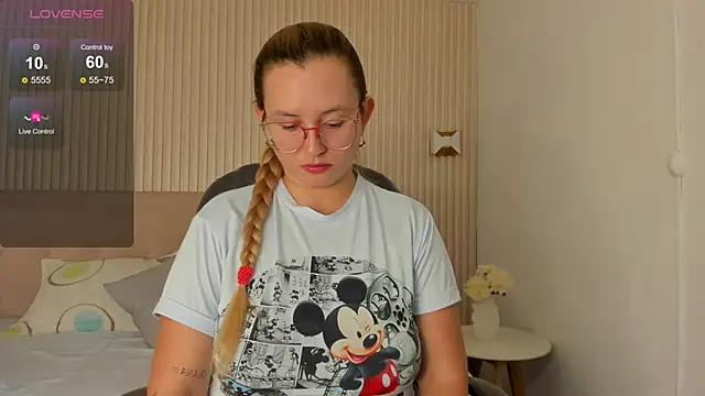 halaaa 1 online show from 10-10-25, 12:17