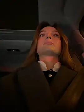 -AngelAri- online show from 12-17-25, 08:03