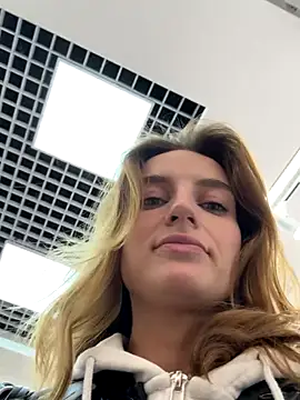 -AngelAri- online show from 10-08-25, 06:08