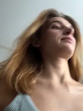 -AngelAri- online show from 10-17-25, 09:12