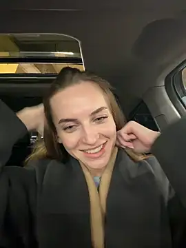 Snapshot of -AngelAri- chatting on 05-02-26, 09:09 -AngelAri- online show from 05-02-26, 09:09