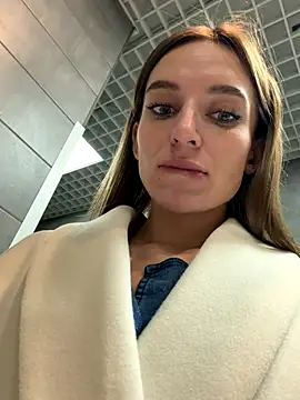 -AngelAri- online show from 11-20-25, 09:15