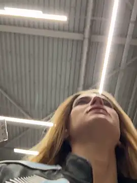 -AngelAri- online show from 10-04-25, 09:05