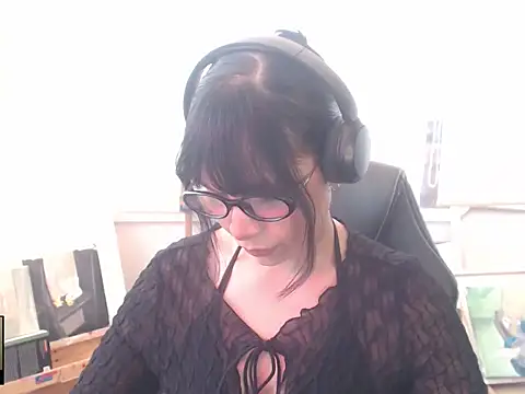 alien  show online show from 04-21-26, 06:14