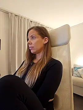 novaforyou1 online show from 11-09-25, 04:55