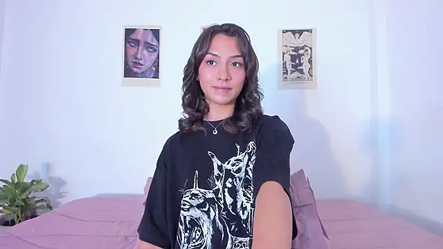 Moonlight1002 online show from 02-12-26, 03:17