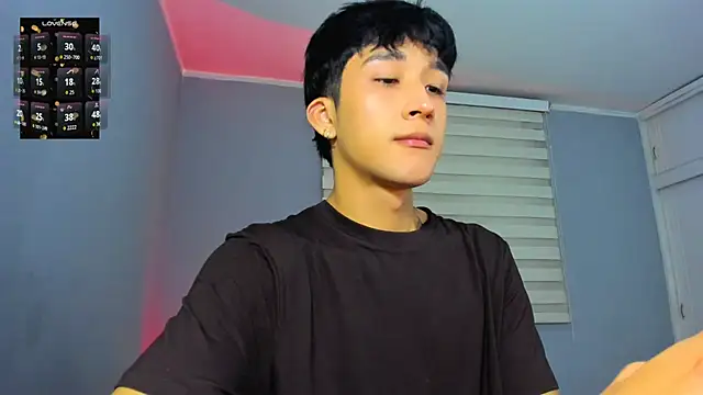 tom Howard online show from 11-18-25, 01:43