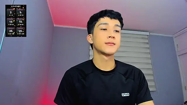 tom Howard online show from 11-06-25, 01:53