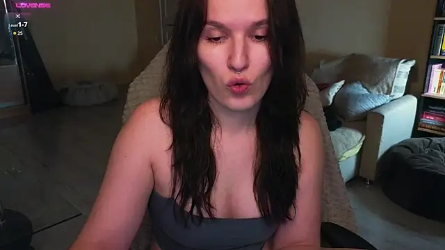 Val lava online show from 07-14-26, 07:09