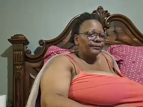 Snapshot of SEXYBOOBSNASS chatting on 03-16-25, 08:10 SEXYBOOBSNASS online show from 03-16-25, 08:10