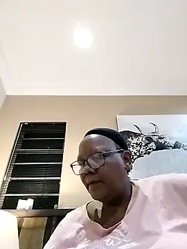 Snapshot of SEXYBOOBSNASS chatting on 09-27-25, 08:48 SEXYBOOBSNASS online show from 09-27-25, 08:48