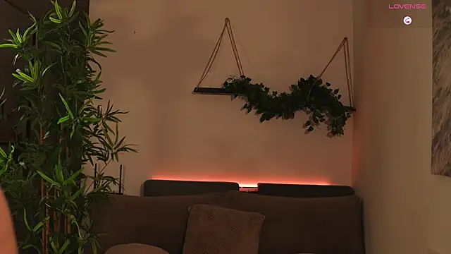 Jaylee Krys online show from 04-18-26, 07:58