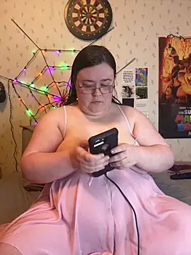 Snapshot of SexyxLexie chatting on 01-26-25, 12:01 SexyxLexie online show from 01-26-25, 12:01