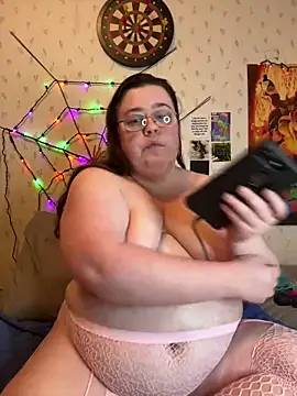 Snapshot of SexyxLexie chatting on 01-05-25, 06:13 SexyxLexie online show from 01-05-25, 06:13