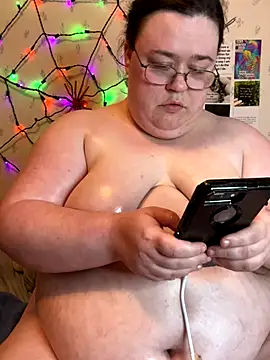 Snapshot of SexyxLexie chatting on 10-31-25, 01:13 SexyxLexie online show from 10-31-25, 01:13