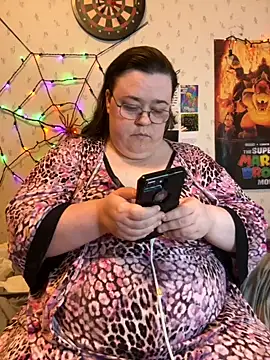 Snapshot of SexyxLexie chatting on 11-14-25, 10:46 SexyxLexie online show from 11-14-25, 10:46